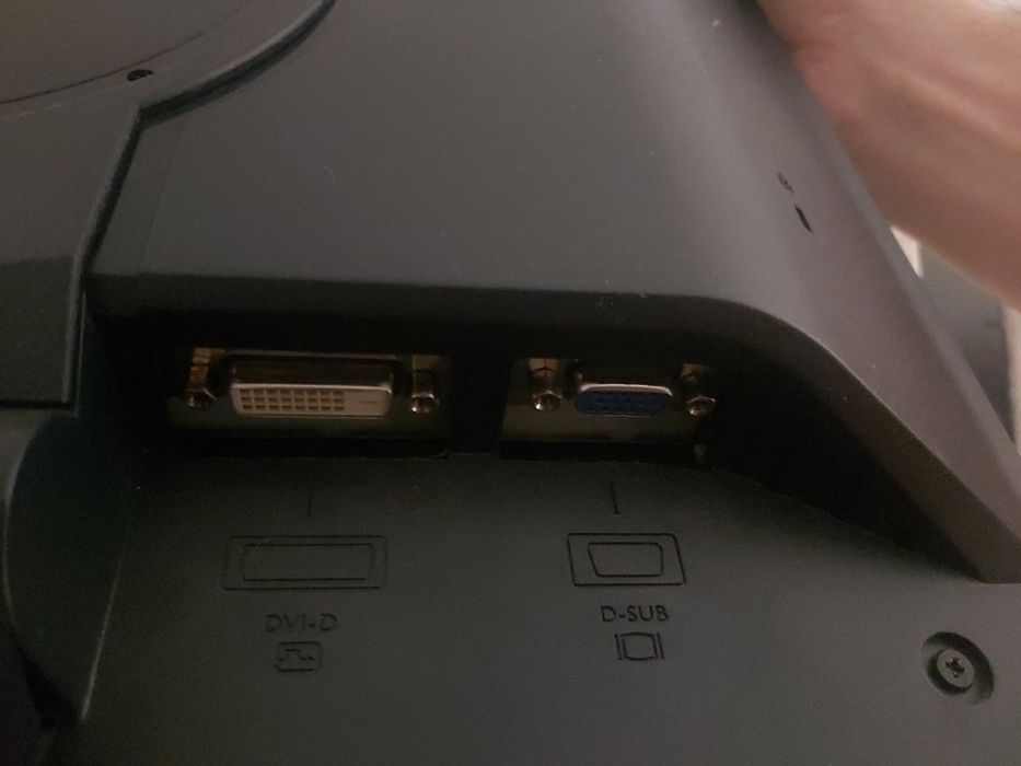 Продам монитор,рабочий