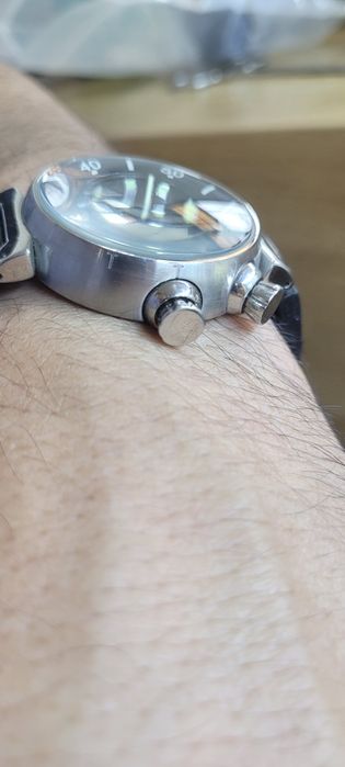 Продается часы LOUIS VUITTON автоподзавод,без коробки и документов.