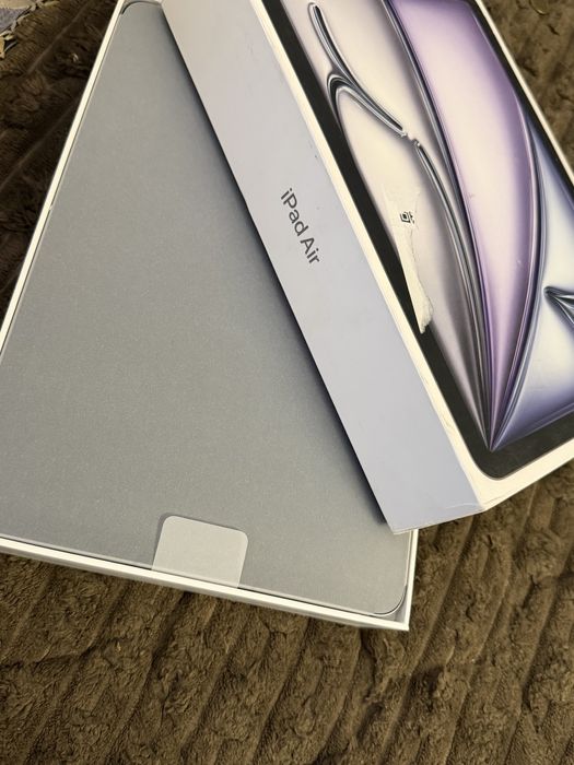 Продам Айпад Эир