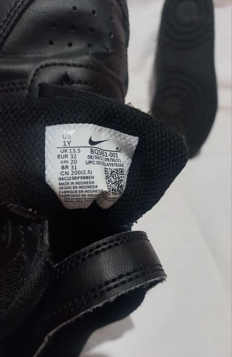 Incaltaminte sport Nike. Adidasi copii marimea 32