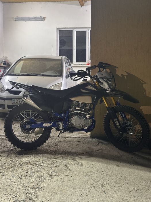 Эндуро мотоцикл 250 кубов