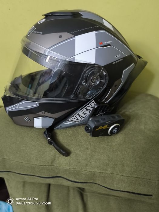 Cască moto  /atv /biciclete cu camera, ochelari mărimea M