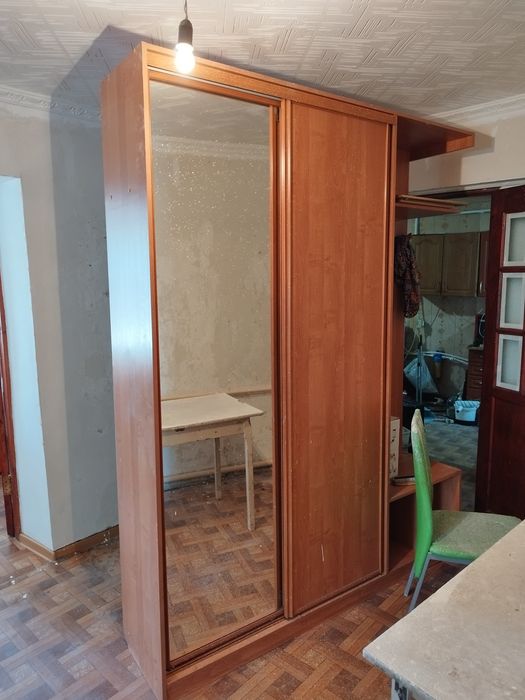 Продам  прихожую