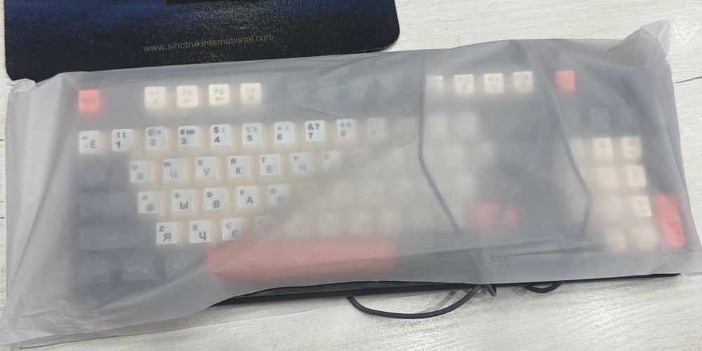 Клавиатура Xunfox K82 Xunfox K82 yoritgichli klaviatura yangi xolati