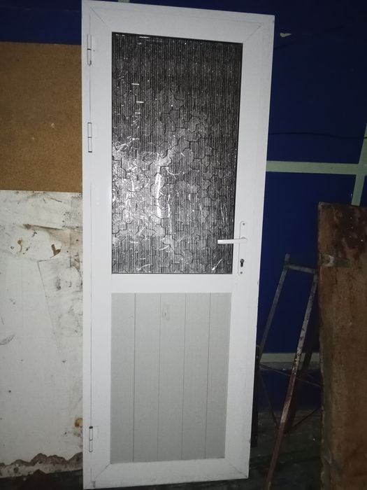 Дверь акфа 70× 180 см продается.