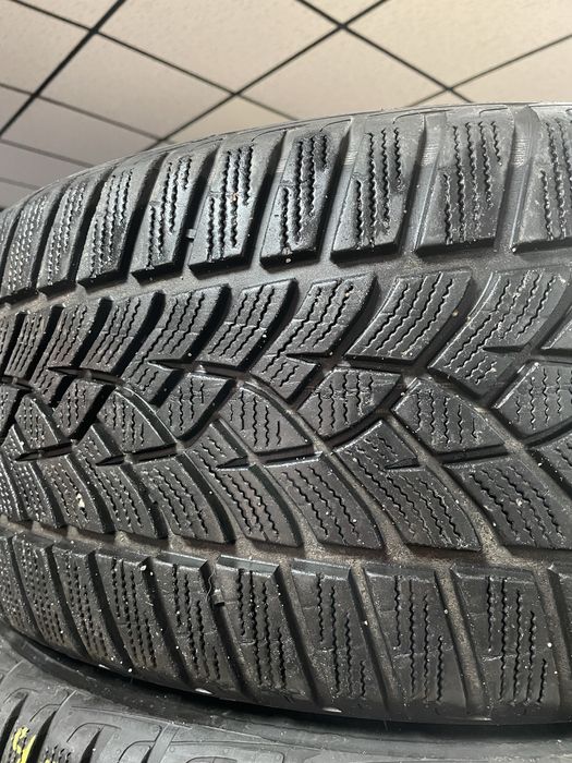 Goodyear 235/45R20 7mm
