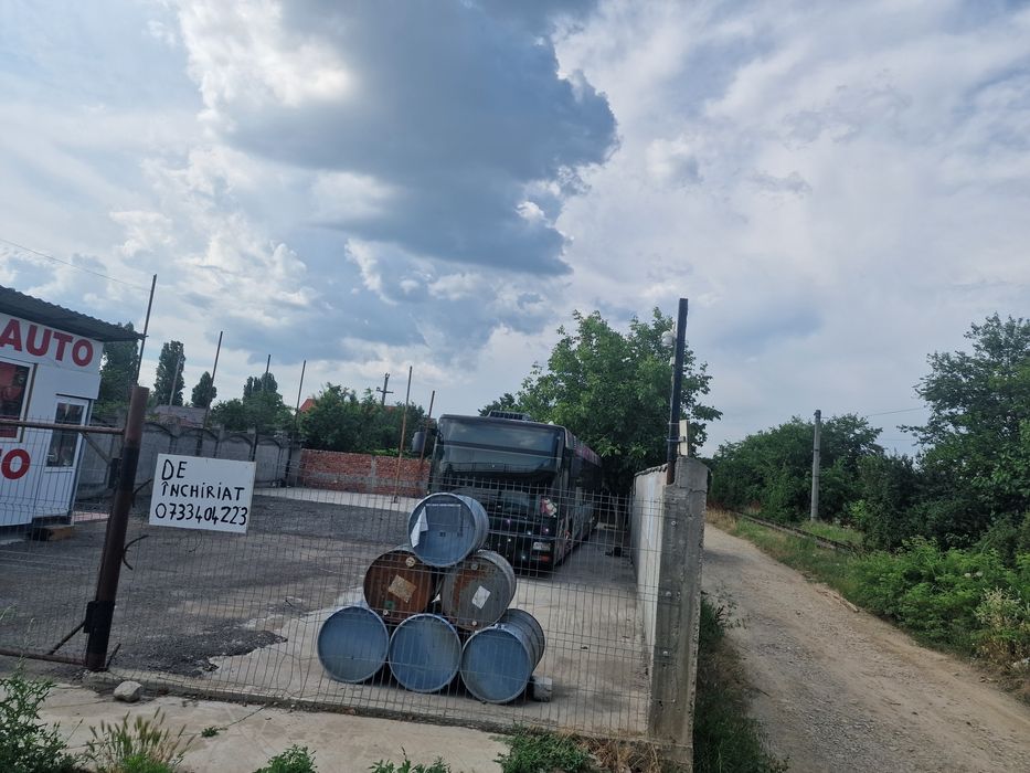 Teren de închiriat  500 mp