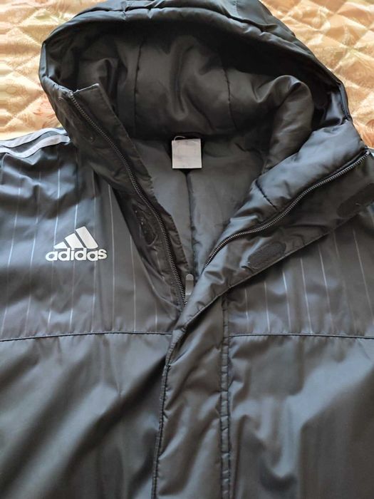 Шушлекова шуба Адидас.