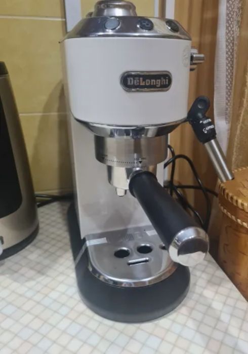 Кофеварка рожковая DeLonghi EC685.W | Высшее качество | Гарантия 
Кофе