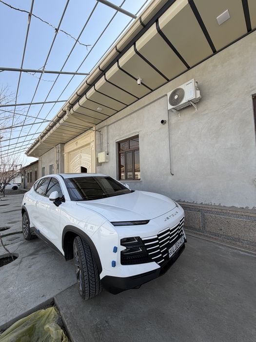 Srochna jetour dashing sotiladi