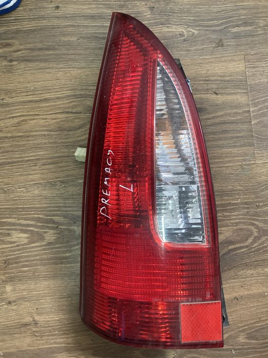 Ляв стоп за Mazda Premacy/ Мазда Примаси 2001г