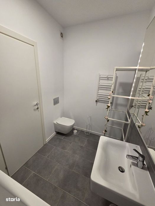 Apartament 3 camere l 81mp l 2 parcari incluse l 195.000euro