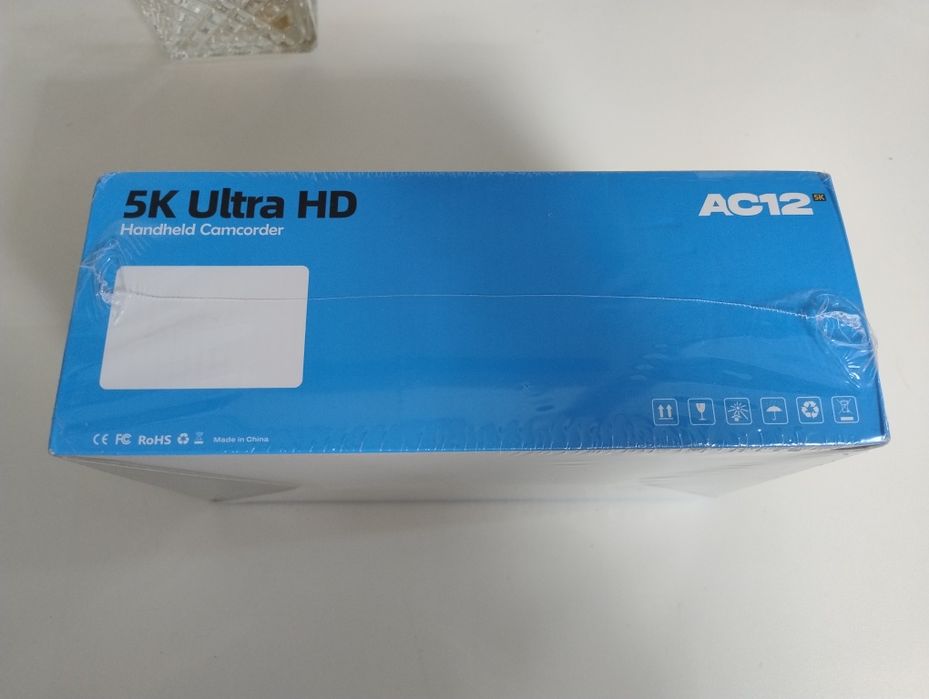 Cameră video 5K Ultra HD AC12