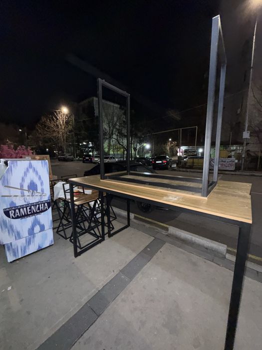 Мебель столы стулья