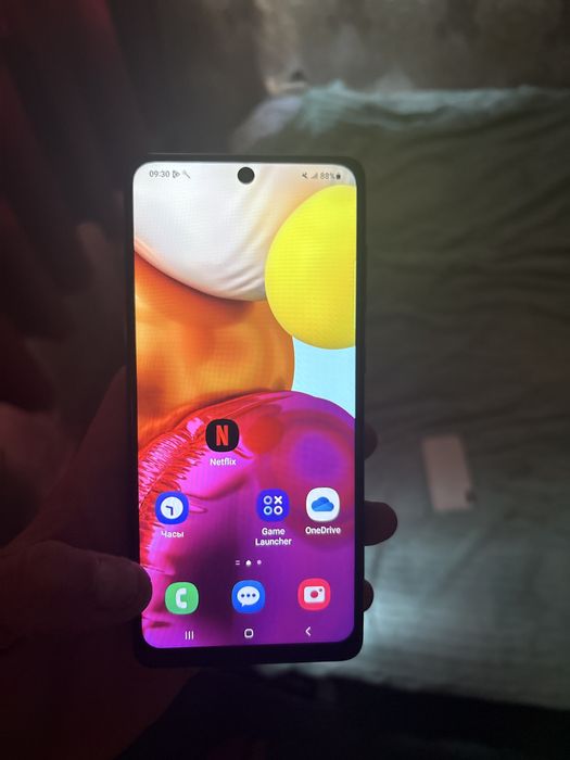 Samsung A71 в отличном состоянии