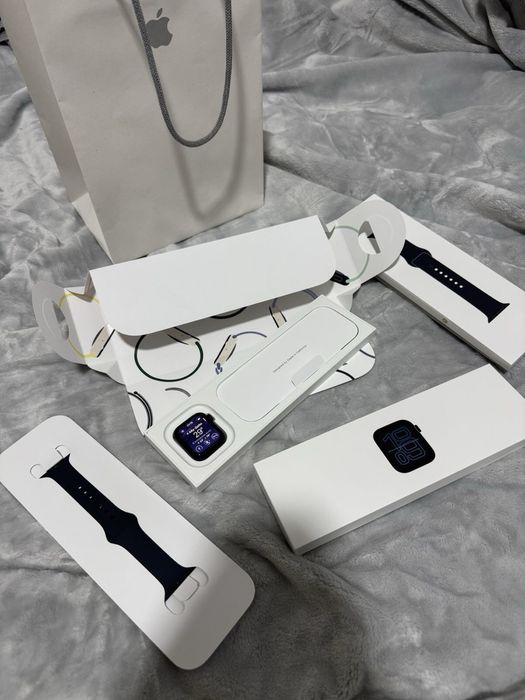 Apple Watch SE2 2025