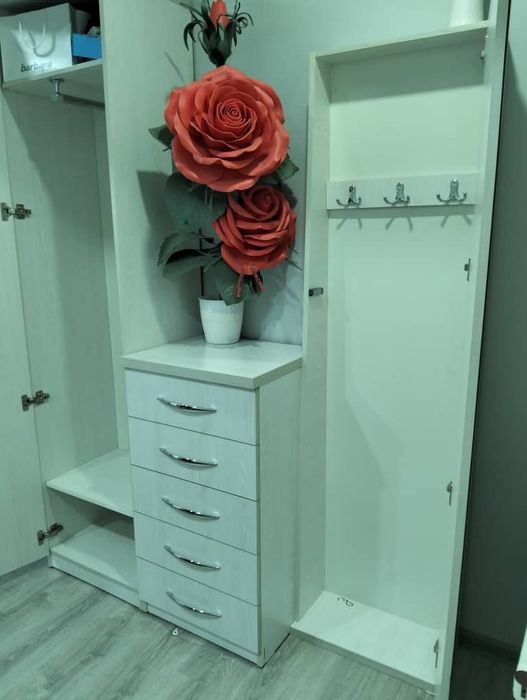 Мебель для прихожей срочно продается