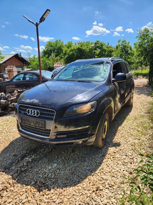 Ауди кю7 3.0д 239 на части/aydi Q7 3.0d 239 na chasti