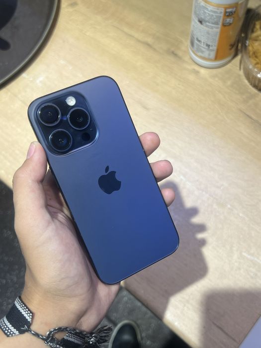 iphone 15 pro идеал