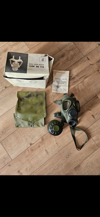 Masca Contra Gazelor OM M 74 - Noua in Cutie (Stoc Militar / Colectie)