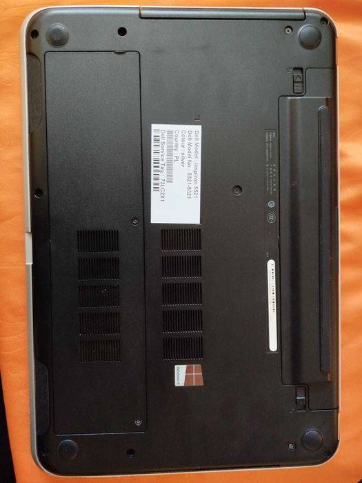 Dell Inspirion 5521