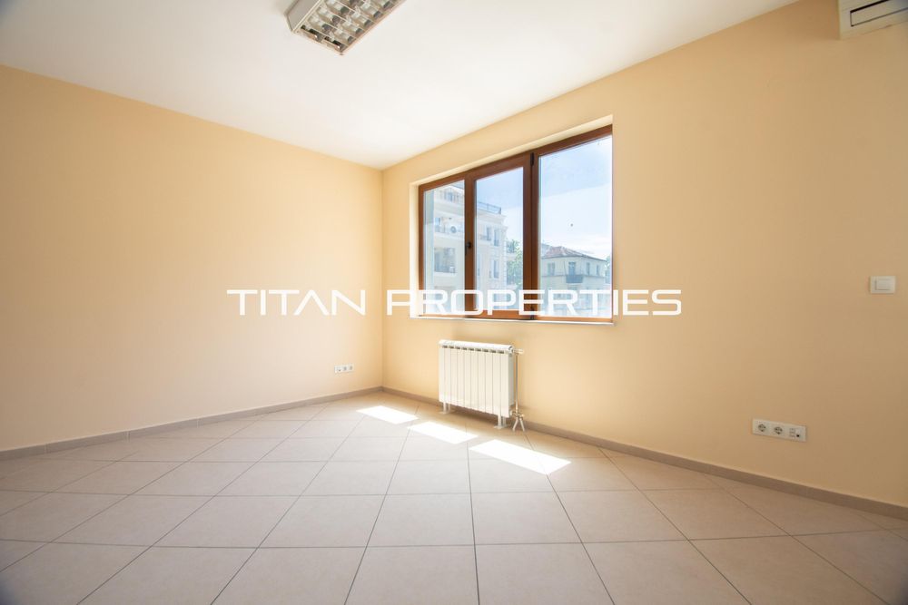 Дава се под наем Офис в София, Банишора - 122 кв.м за 600 € - Снимка #4