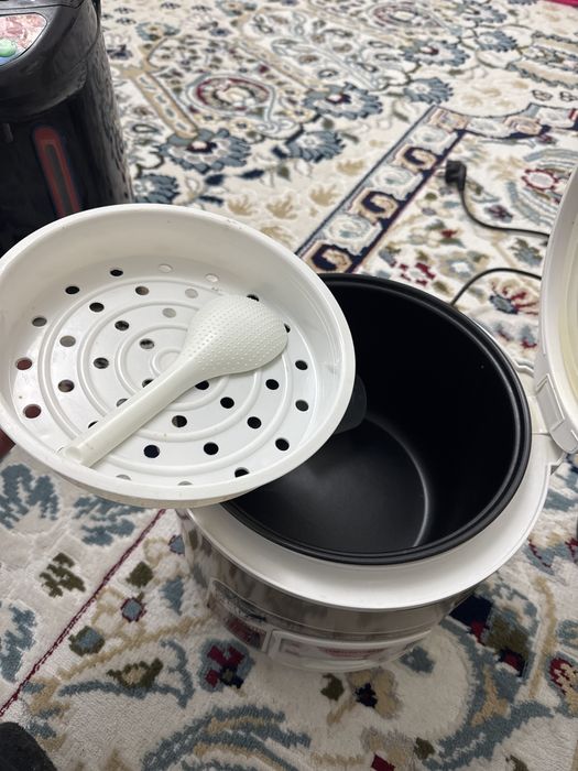 Мультиварка Redmond