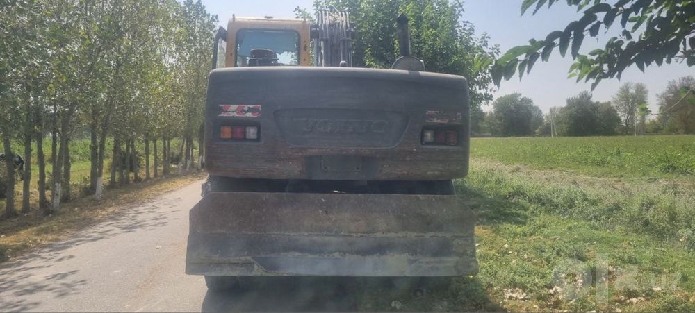 Samsung pogruzchik ekskavator