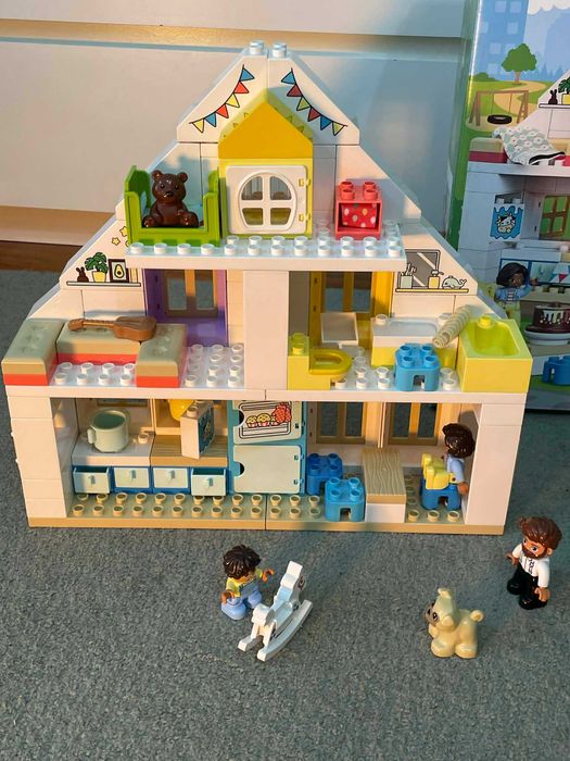 LEGO DUPLO - Casa jocurilor, 129 piese
