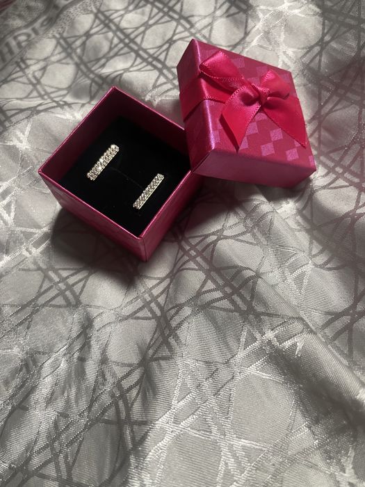 Серьги бижутерия