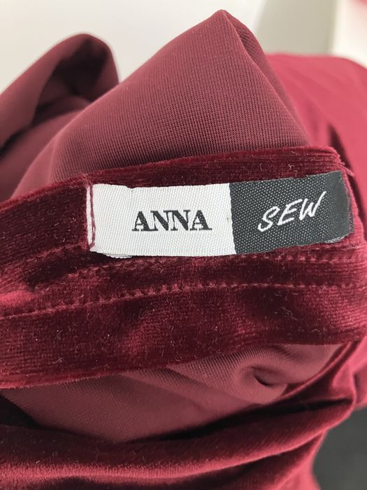 Вечернее бордовое платье (велюр)