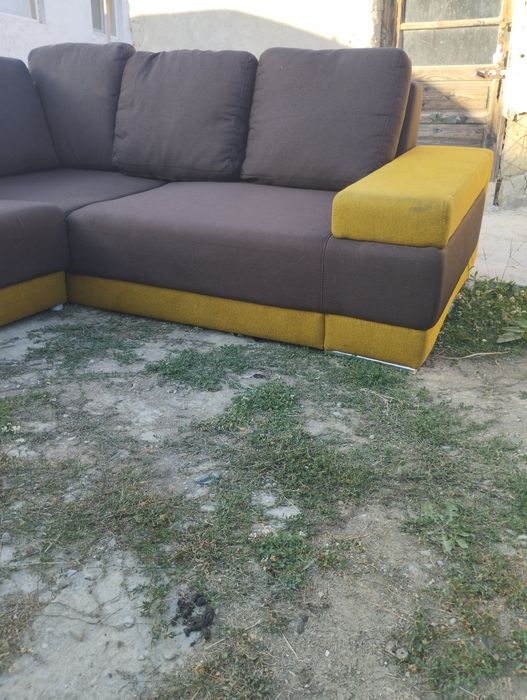 Colțar Mobexpert în stare excelentă, 7 persoane , preț avantajos !