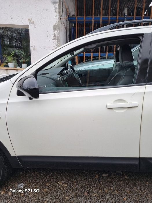 Usa Stanga Fata Nissan Qashqai Facelift 2010 - 2013 SUV 4 Usi Super White 326 (1404)