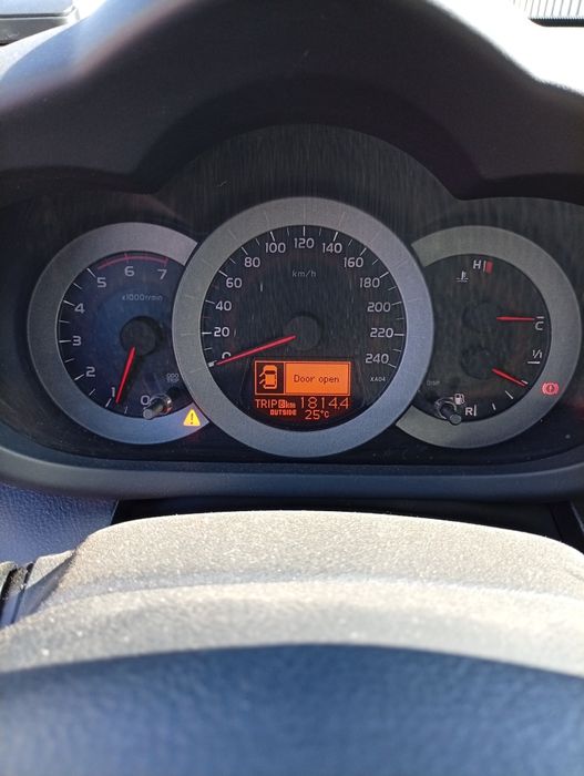 Toyota RAV4 motor 2 2,177