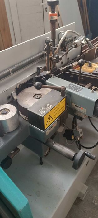 HOLZHER 1402 кантираща машина много запазена