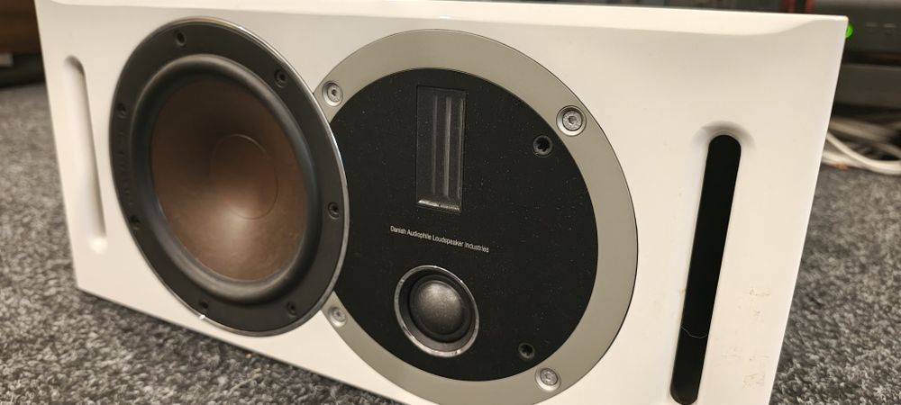 Dali Opticon Vokal   Centru High-End /  Made in Denmark