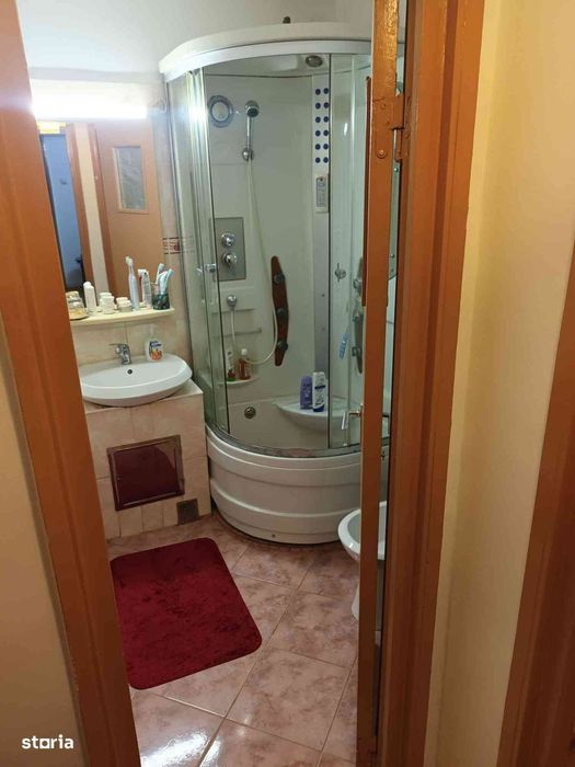 Apartament 2 camere semidecomandate Miorița (Curtea de Apel)