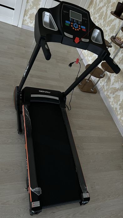 Беговая дорожка Genau