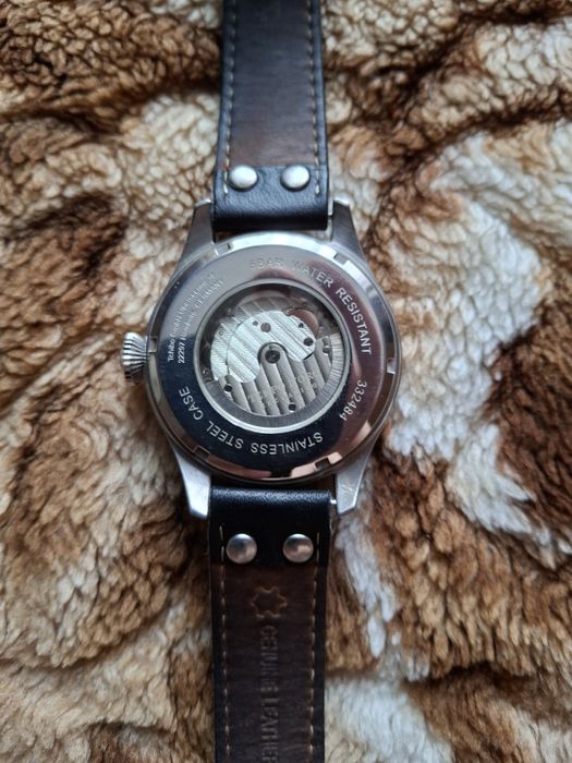 Часы мужские наручные