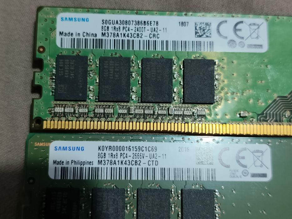 Memorie RAM DDR4 2x8 GB Samsung (16 GB) pentru PC desktop