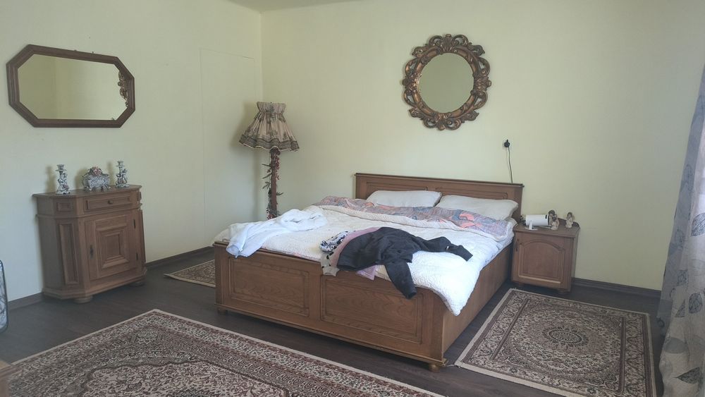 Vând casă în comuna șimișna jud Salaj 60 km de Cluj primul venit primu