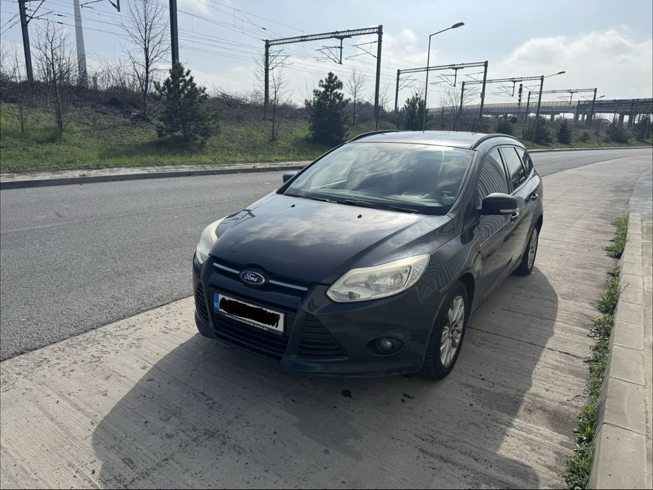 Ford focus  1.6 benzina