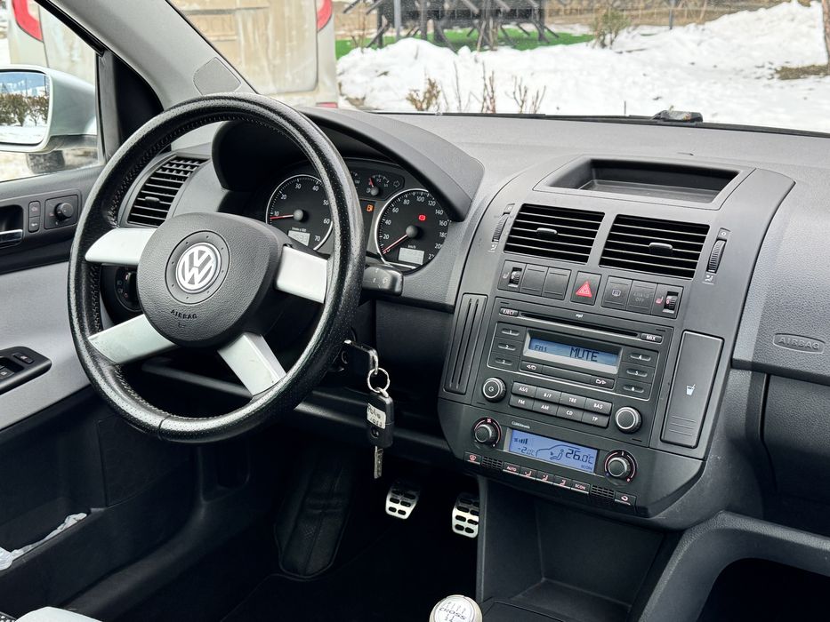 VW POLO CROSS - 1.4i - 75CP - 2007 - IMPECABIL