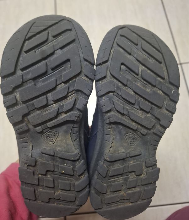 Ghete fetita 26 decathlon