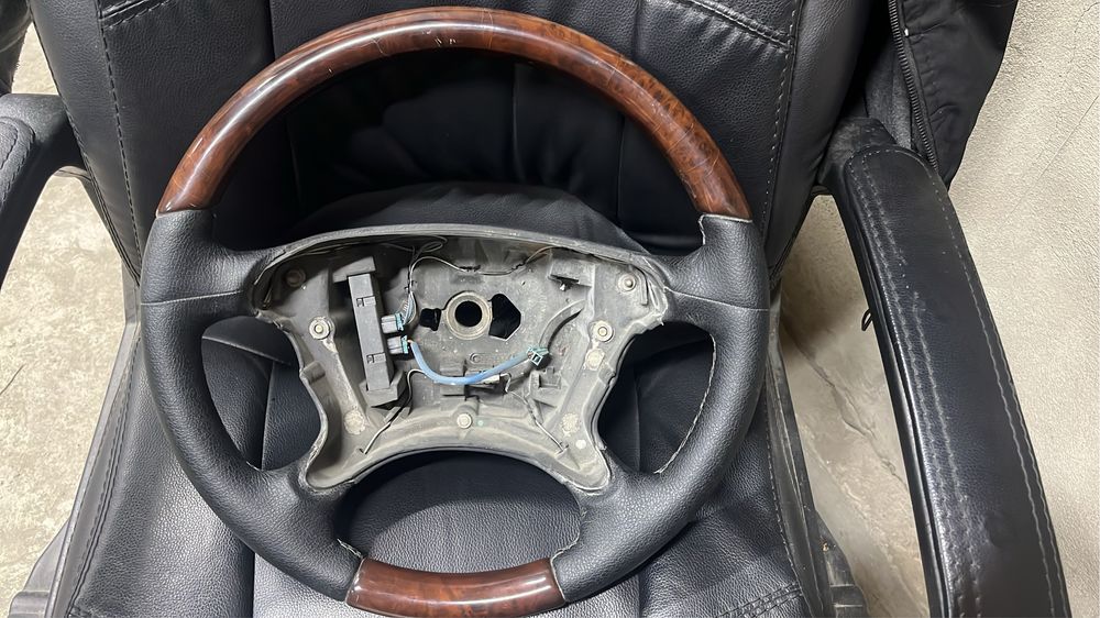 Рули аирбаги кнопки на мерседес