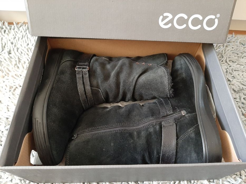 Зимние сапожки Ecco для девочки