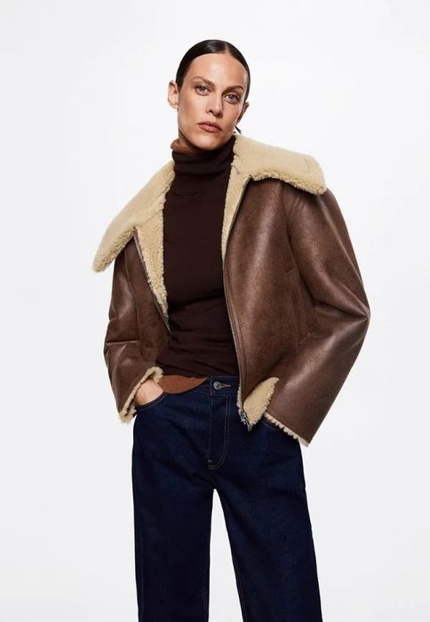 Продам демисезонную дубленку Мango