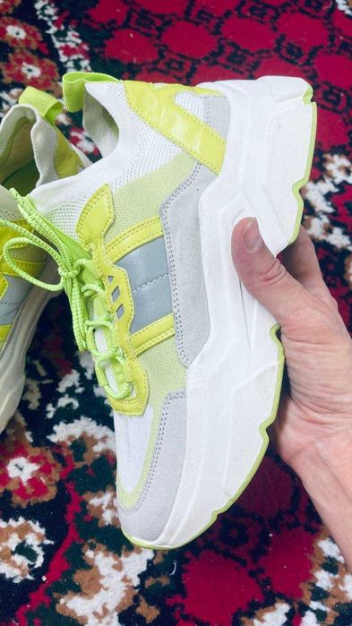 H&M кроссовки женские