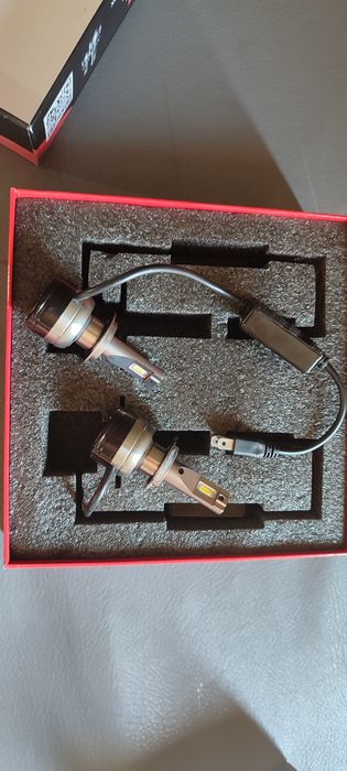 Продам LED лампы h7