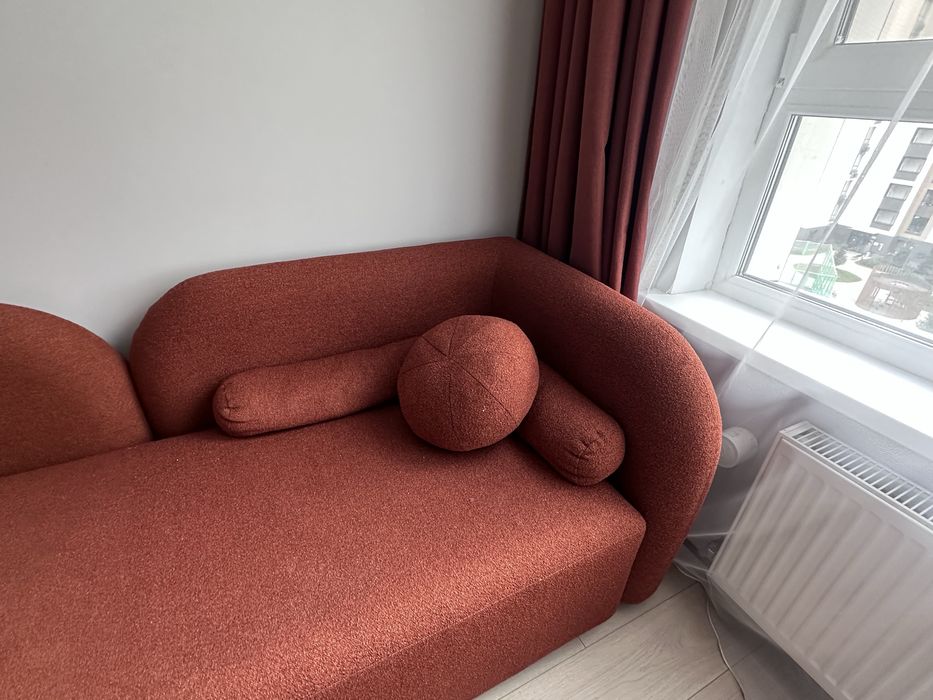 Дизайнерский диван